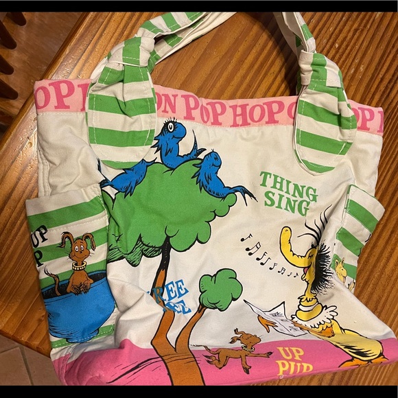 Dr. Seuss Tote - Picture 5 of 6